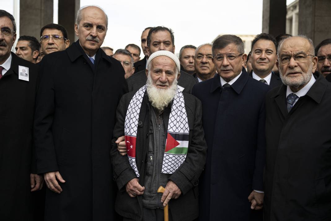 Hasan Bitmez için Meclis'te cenaze töreni. Babası Filistin atkısıyla uğurladı 2
